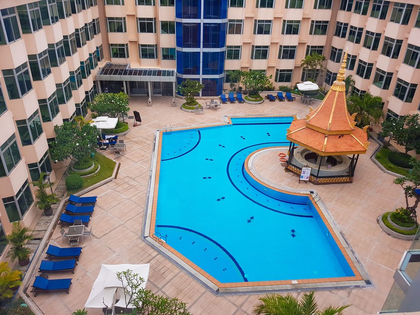 Cận cảnh khách sạn 4 sao của U22 Việt Nam tại SEA Games 32, gợi nhớ ký ức vô địch Đông Nam Á - Ảnh 2.