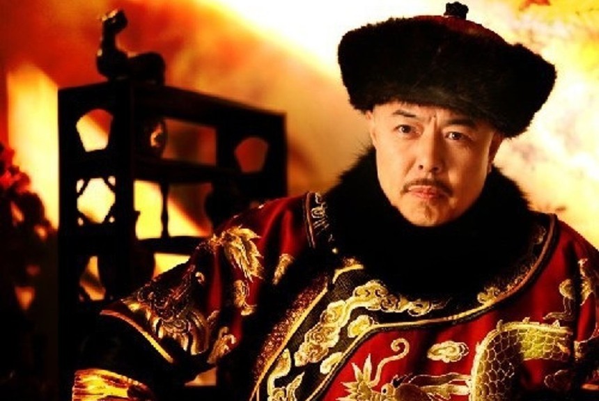 Càn Long tình cờ ngồi xem bói, thầy tướng số chỉ nói 16 chữ: Hoàng đế nổi tiếng lập tức thoái vị, lời tiên đoán ứng nghiệm sau 3 năm - Ảnh 3.