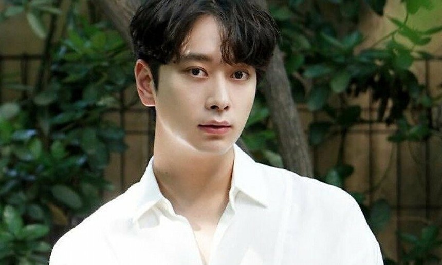 Nam phụ diễn đơ nhất phim Hàn hiện tại: Người chê bao năm không khá nổi, người bênh vực 'là do nhân vật thôi' - Ảnh 5.