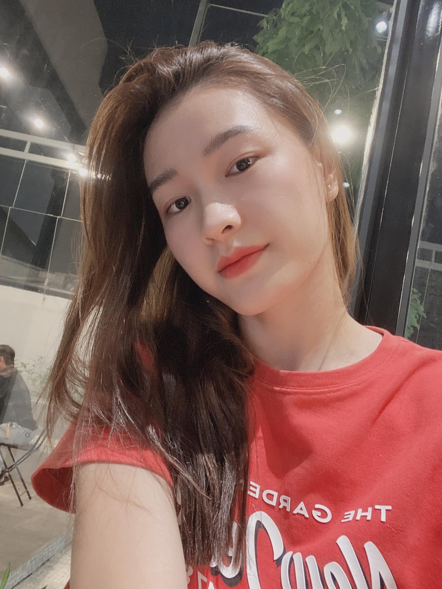 ‘Ngọc nữ’ 9X Long An, vóc dáng chuẩn hoa hậu, tài năng trẻ của bóng chuyền Việt Nam - Ảnh 9.