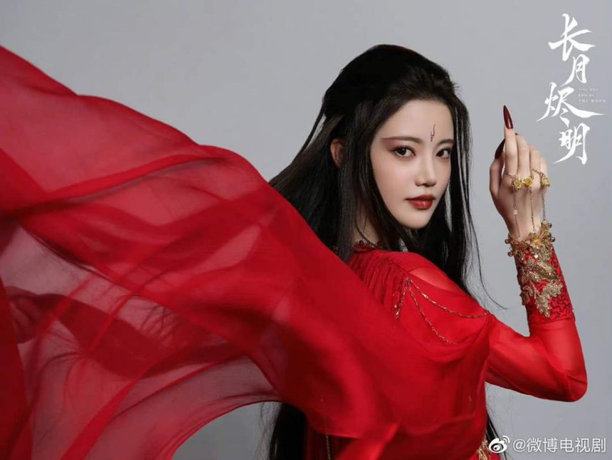 Tôn Trân Ny: Hồ Ly 9 đuôi quyến rũ nhất với 'Trường nguyệt tẫn minh' - Ảnh 3.