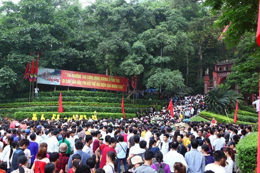 Giỗ Tổ Hùng Vương (10/3): Tín ngưỡng thờ cúng Hùng Vương trong tâm thức người Việt - Ảnh 2. Giỗ Tổ Hùng Vương (10/3): Tín ngưỡng thờ cúng Hùng Vương trong tâm thức người Việt - Ảnh 2.