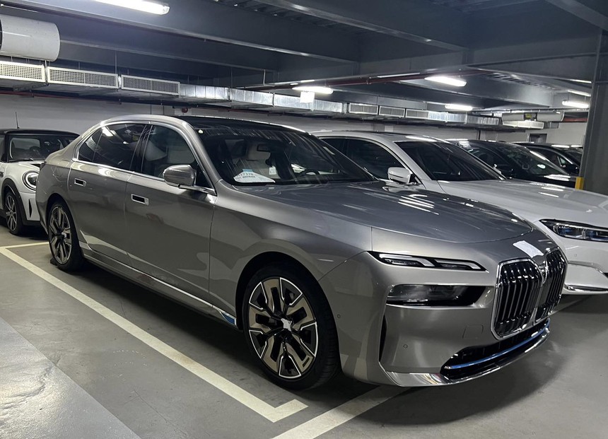 BMW 7-Series 2023 chốt lịch ra mắt tại Việt Nam: Sedan full-size nhiều công nghệ xịn sò, xứng tầm đấu với S-Class - Ảnh 2.
