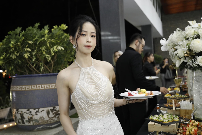 Mỹ nhân làng võ Châu Tuyết Vân khoe thân hình cực phẩm, sẵn sàng tranh tài ở SEA Games 32 - Ảnh 5.