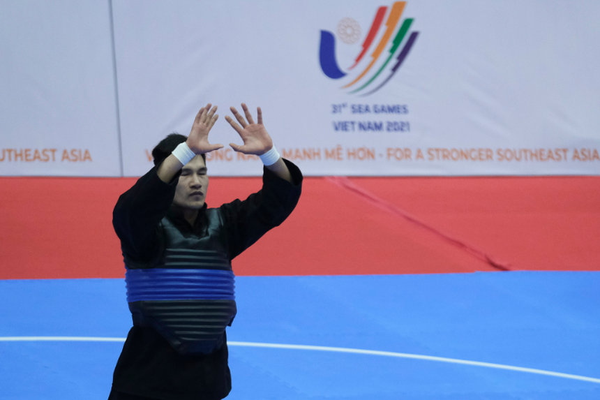 Nhìn cao thủ Brazil, lại nhớ võ sỹ Việt Nam vô địch thế giới phải òa khóc vì chủ nhà xử ép - Ảnh 2.