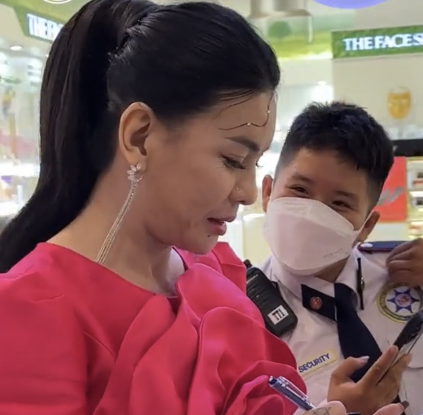 Dàn sao Việt 'đại chiến' nhan sắc qua cam thường: Ngọc Châu lộ hình ảnh kém sắc, 1 diễn viên khoe visual nổi bần bật - Ảnh 10. Dàn sao Việt 'đại chiến' nhan sắc qua cam thường: Ngọc Châu lộ hình ảnh kém sắc, 1 diễn viên khoe visual nổi bần bật - Ảnh 10.