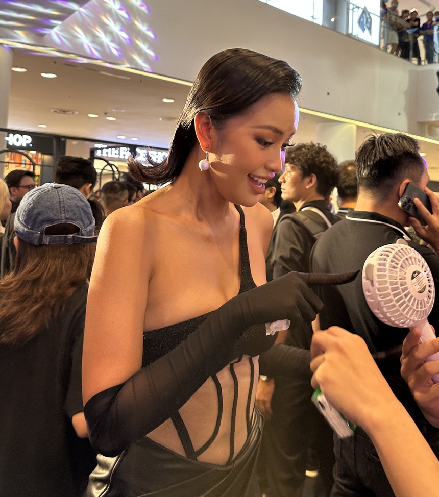 Dàn sao Việt 'đại chiến' nhan sắc qua cam thường: Ngọc Châu lộ hình ảnh kém sắc, 1 diễn viên khoe visual nổi bần bật - Ảnh 4. Dàn sao Việt 'đại chiến' nhan sắc qua cam thường: Ngọc Châu lộ hình ảnh kém sắc, 1 diễn viên khoe visual nổi bần bật - Ảnh 4.