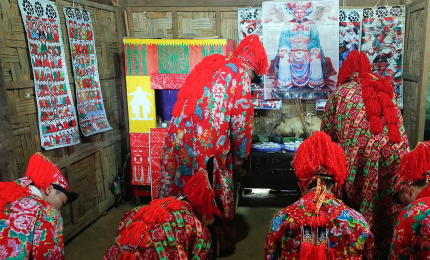 Thờ 'Phụ' và thờ Mẫu trong văn hóa Việt (kỳ 2): 'Thờ Phụ' với vai trò thần chủ của tín ngưỡng - Ảnh 1.