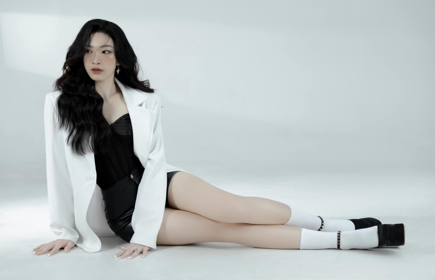 Mỹ Duyên năm nay 20 tuổi, được coi là một trong những tài năng trẻ sáng giá của bóng chuyền nữ Việt Nam. Hơn thế, cô sở hữu vóc dáng quyến rũ như một siêu mẫu