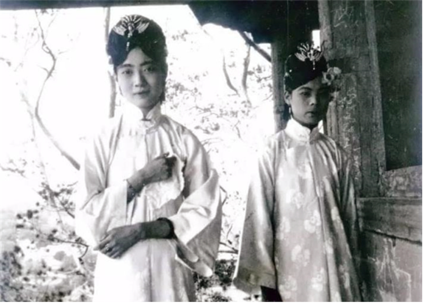 Ảnh hiếm chân dung hoàng hậu nhà Thanh: Nhan sắc như minh tinh màn ảnh nhưng bị chồng ghẻ lạnh - Ảnh 7.