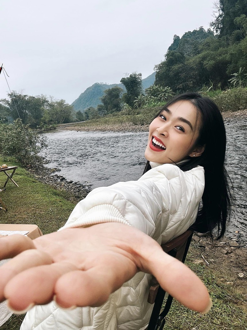 Cuộc sống mẹ đơn thân Diệp Bảo Ngọc: Giữ kín bạn trai vì 1 lý do, visual cam thường ra sao mà 'đánh bại' dàn nàng hậu?  - Ảnh 4.