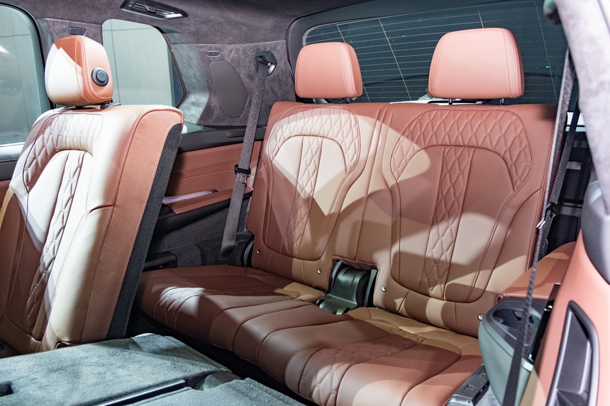 Chi tiết BMW X7 2023 tại Việt Nam - Ảnh 14. Chi tiết BMW X7 2023 tại Việt Nam - Ảnh 14.