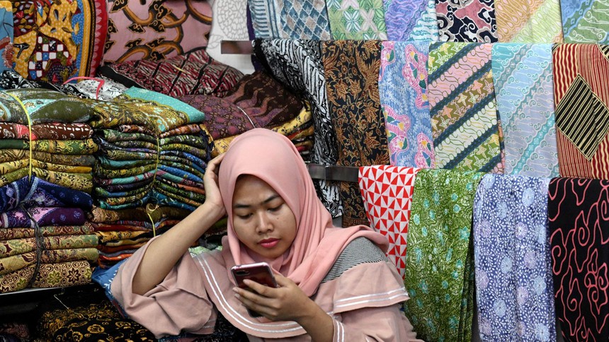 Bị "phong sát" ở đâu không biết, TikTok tại quốc gia ngay gần Việt Nam này vẫn cứ sống khỏe re: Nhiều năm nữa cũng đố ai dám tẩy chay! - Ảnh 1.