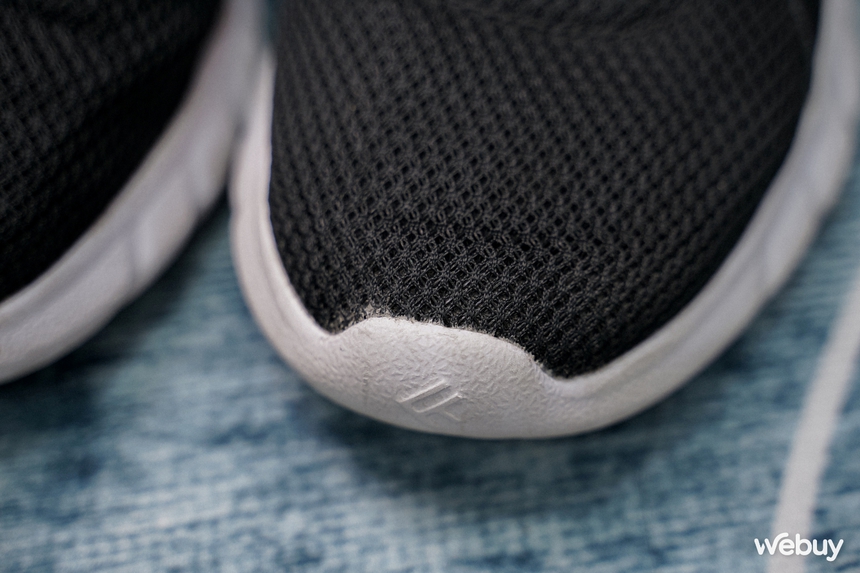 6 tháng dùng 2 đôi giày Xiaomi giá rẻ: Không chất như đồ tiền triệu nhưng vẫn quá ngon - bổ - Ảnh 8.