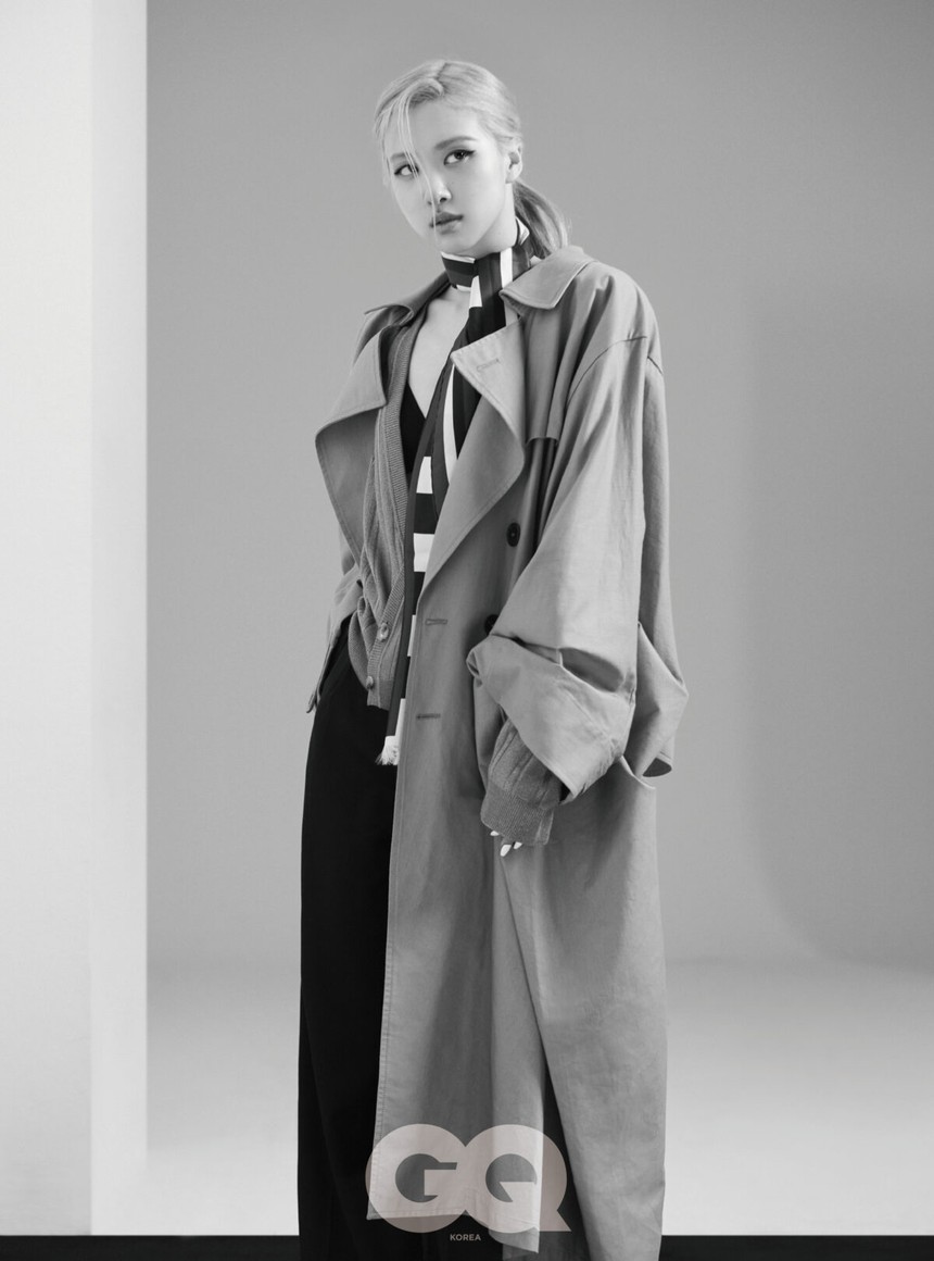 Rosé Blackpink khoe vẻ đẹp khó cưỡng trên tạp chí GQ - Ảnh 1. Rosé Blackpink khoe vẻ đẹp khó cưỡng trên tạp chí GQ - Ảnh 1.