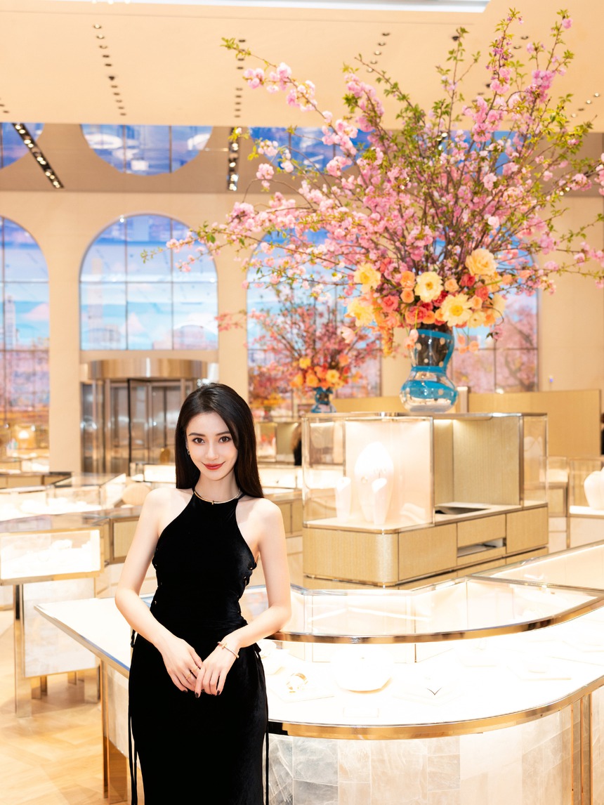 Nhan sắc của Angelababy gây sốt khi tham dự sự kiện tại Mỹ - Ảnh 7. Nhan sắc của Angelababy gây sốt khi tham dự sự kiện tại Mỹ - Ảnh 7.