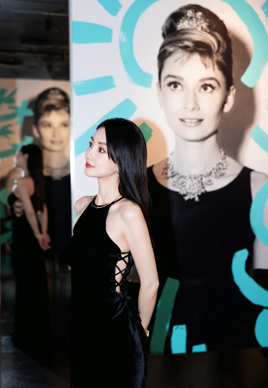 Nhan sắc của Angelababy gây sốt khi tham dự sự kiện tại Mỹ - Ảnh 9. Nhan sắc của Angelababy gây sốt khi tham dự sự kiện tại Mỹ - Ảnh 9.