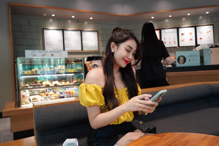 Nhà văn Gào: "Tôi nghĩ mình giống một khối rubik, nhiều mặt và đa màu sắc" - Ảnh 4.