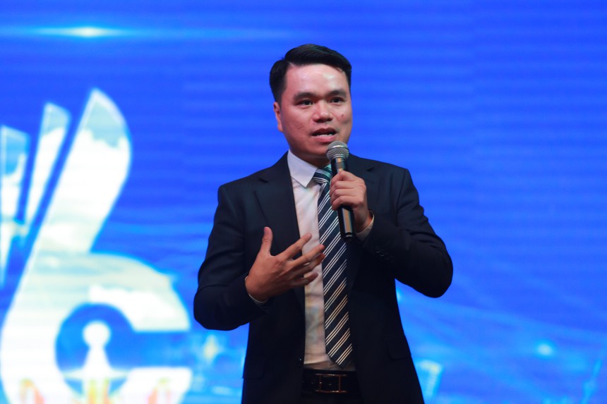 Được gán mác là thế hệ đòi hỏi lắm, lúc nào cũng cãi sếp "chem chẻm", liệu nhà tuyển dụng có cần thích nghi với cá tính của nhân sự Z? - Ảnh 1.