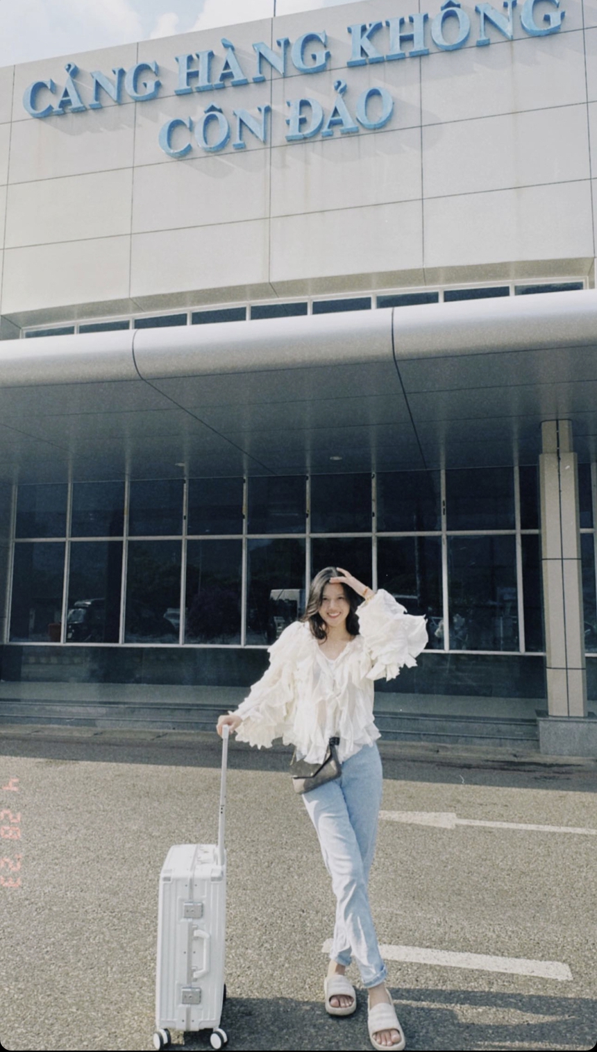 Hội cầu thủ đi du lịch sang chảnh, người ra nước ngoài người ra đảo - Ảnh 4. Hội cầu thủ đi du lịch sang chảnh, người ra nước ngoài người ra đảo - Ảnh 4.