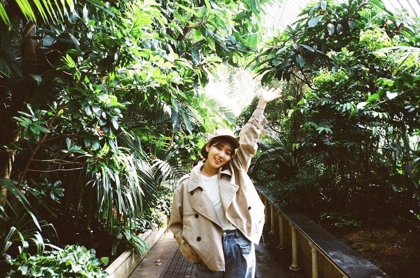 Vóc dáng sau sinh của 3 mỹ nhân đình đám Kbiz: Son Ye Jin gây sốt với body nuột nà, Honey Lee về dáng cực nhanh nhờ chăm làm điều này  - Ảnh 9.