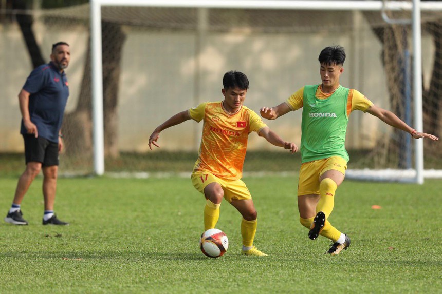 19h00 ngày 30/4, sân Prince: U22 Việt Nam – U22 Lào: Thầy trò HLV Troussier phải chiến thắng - Ảnh 2.