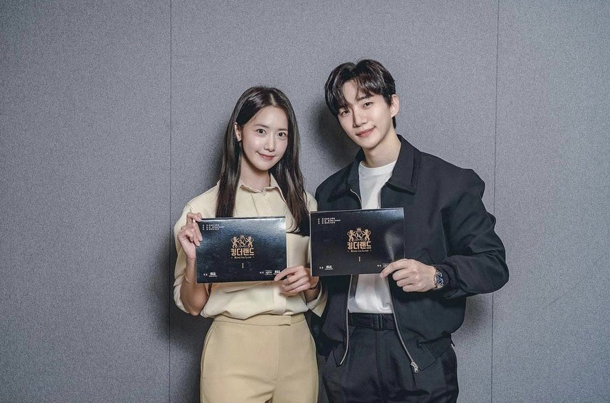 Lại có ảnh mới của Yoona và Lee Jun Ho, fan phát sốt vì sắp được thấy 2 idol Kpop Gen2 yêu nhau trên màn ảnh  - Ảnh 2.