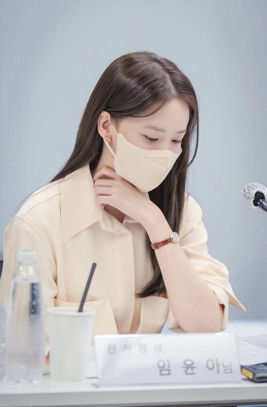 Lại có ảnh mới của Yoona và Lee Jun Ho, fan phát sốt vì sắp được thấy 2 idol Kpop Gen2 yêu nhau trên màn ảnh  - Ảnh 4.