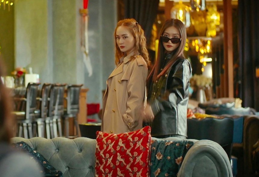 Một cảnh phim Việt giờ vàng làm bùng nổ bình luận trên MXH, dân mạng thi nhau đòi đặt tên con giống nữ chính - Ảnh 2.