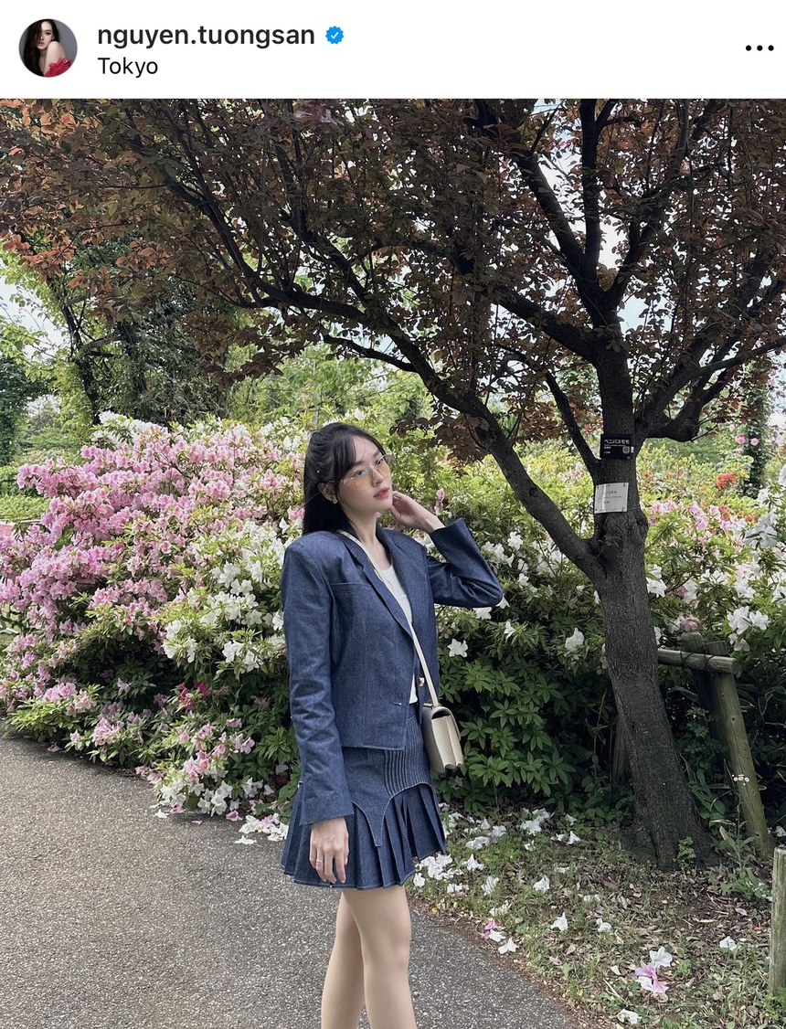 Sao Vbiz rộn ràng kỳ nghỉ lễ: Ca sĩ Thuỷ Tiên hào hứng check-in tại Nhật Bản, Đỗ Hà - Phương Anh lên đồ khoe dáng - Ảnh 6. Sao Vbiz rộn ràng kỳ nghỉ lễ: Ca sĩ Thuỷ Tiên hào hứng check-in tại Nhật Bản, Đỗ Hà - Phương Anh lên đồ khoe dáng - Ảnh 6.