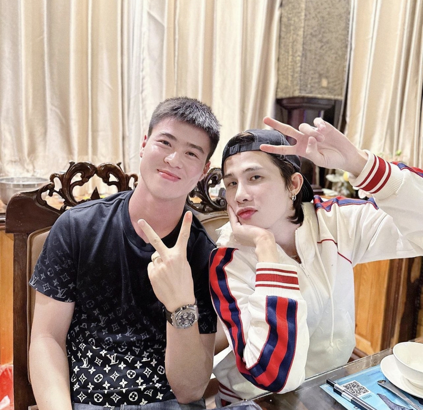 Jack bất ngờ xuất hiện cùng Duy Mạnh, Hoàng Đức, mối quan hệ thế nào mà lại thân thiết đến vậy - Ảnh 2.