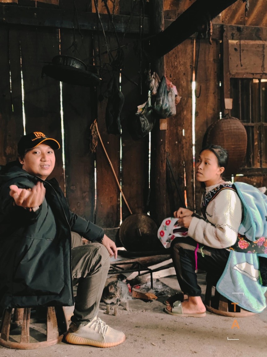 Chủ nhân Tây Bắc TV – người đi tìm sự thật về những món ăn "kì quặc" ở vùng cao - Ảnh 3. Chủ nhân Tây Bắc TV – người đi tìm sự thật về những món ăn "kì quặc" ở vùng cao - Ảnh 3.