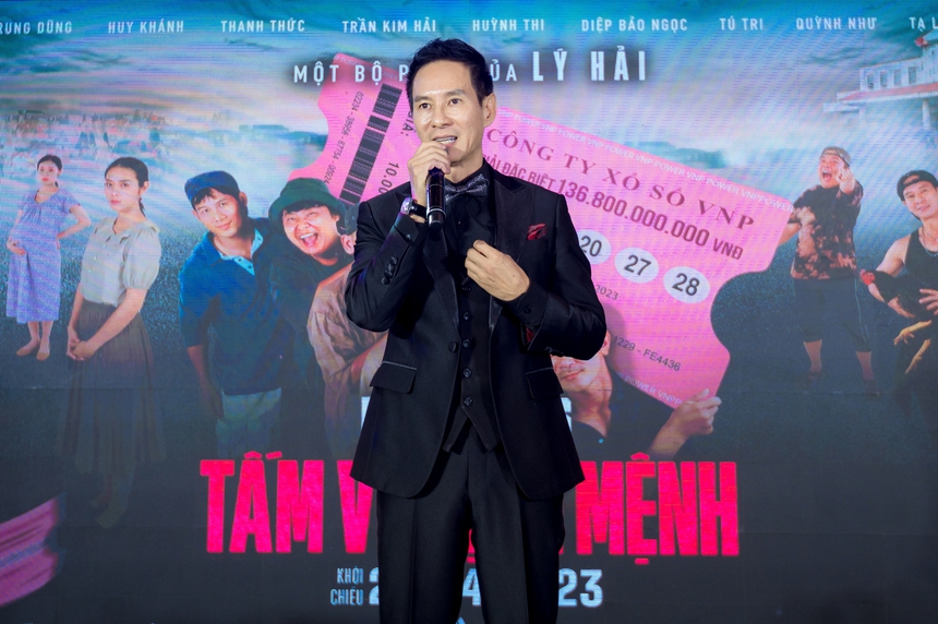 Lý Hải: "Đọc comment mọi người chúc phim đạt doanh thu 400, 500 tỷ mà tôi xanh mặt" - Ảnh 3.