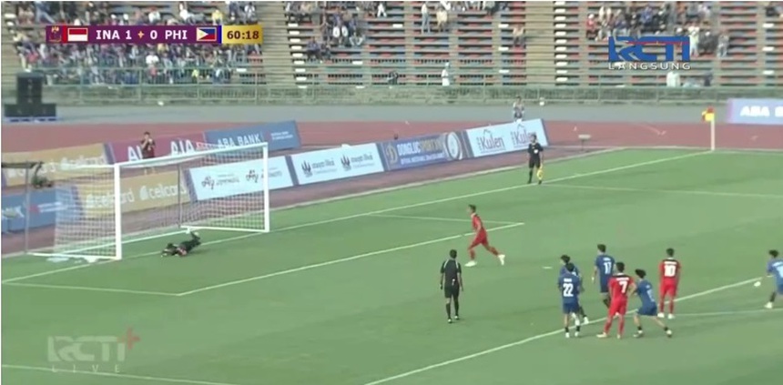 Đội trưởng trượt pen, U22 Indonesia vẫn thắng tưng bừng trong ngày ra quân tại SEA Games 32 - Ảnh 3. Đội trưởng trượt pen, U22 Indonesia vẫn thắng tưng bừng trong ngày ra quân tại SEA Games 32 - Ảnh 3.