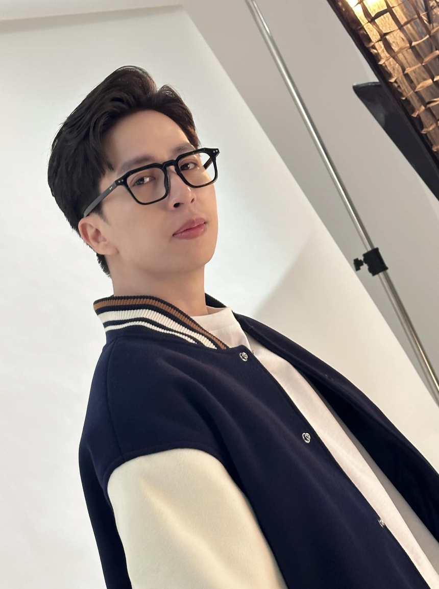 'Cay sống mũi' với hình ảnh xúc động nhất tại chương trình của Độ Mixi - Ảnh 3. 'Cay sống mũi' với hình ảnh xúc động nhất tại chương trình của Độ Mixi - Ảnh 3.