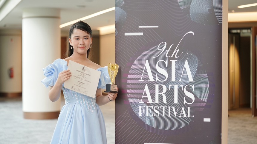 Hoa hậu Hoàn vũ nhí Bella Vũ: Mỗi ngày con đi học về, mẹ hay nói "sao nhìn con giống ăn mày thế" - Ảnh 5. Hoa hậu Hoàn vũ nhí Bella Vũ: Mỗi ngày con đi học về, mẹ hay nói "sao nhìn con giống ăn mày thế" - Ảnh 5.