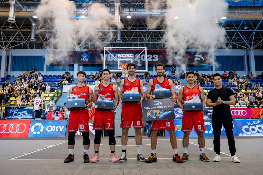 Bóng rổ Thủ đô đoạt cú đúp chiến thắng ở chặng cuối VBA 3x3 - Ảnh 2.