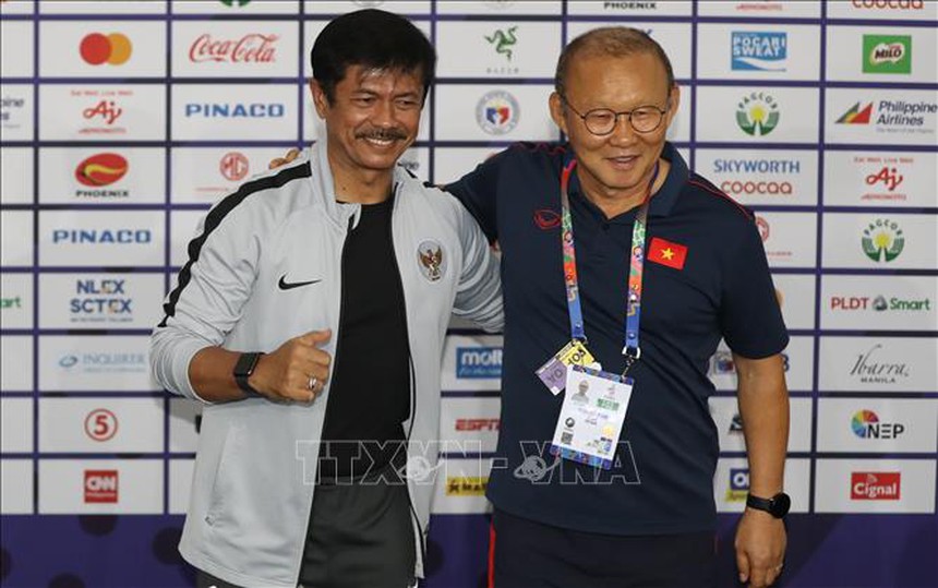 HLV Indonesia vui mừng vì thầy Park rời đi, gửi thông điệp cho HLV Troussier sau khi nhận viện binh từ Shin Tae Yong - Ảnh 2.