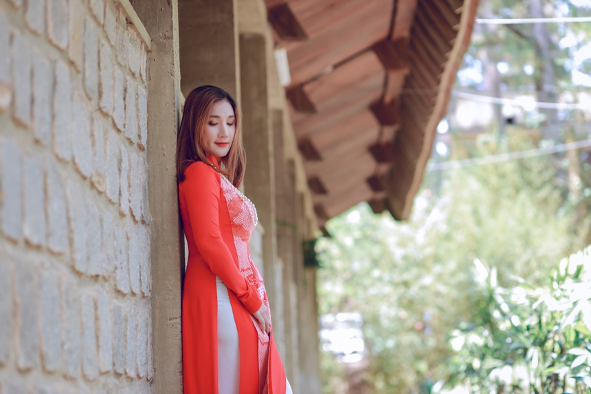 Khi những gương mặt sân khấu gạo cội 'tái xuất' - Ảnh 2.