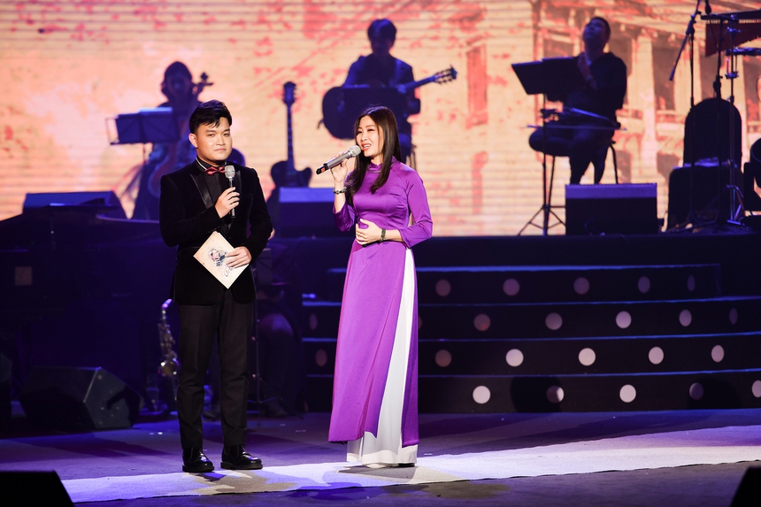 "Giấc mơ Trịnh" mộc mạc mà chạm tới trái tim người yêu nhạc Trịnh Công Sơn - Ảnh 4. "Giấc mơ Trịnh" mộc mạc mà chạm tới trái tim người yêu nhạc Trịnh Công Sơn - Ảnh 4.