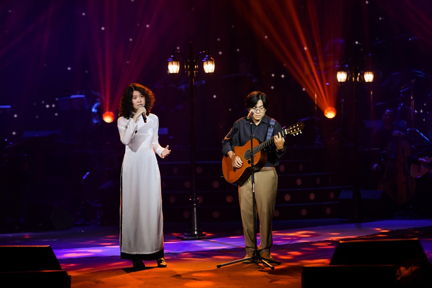 "Giấc mơ Trịnh" mộc mạc mà chạm tới trái tim người yêu nhạc Trịnh Công Sơn - Ảnh 2. "Giấc mơ Trịnh" mộc mạc mà chạm tới trái tim người yêu nhạc Trịnh Công Sơn - Ảnh 2.