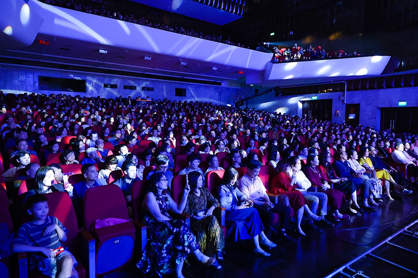 Tiệc âm nhạc đầy màu sắc trên 'Con đường âm nhạc' của ca sĩ Tân Nhàn - Ảnh 2.