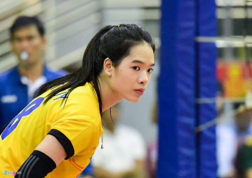 Lê Thanh Thúy có xuất phát điểm "con nhà nòi". Mẹ Thanh Thúy là cựu tuyển thủ quốc gia Nguyễn Thị Hồng, từng là HLV trưởng đội bóng chuyền bãi biển Hải Phòng.