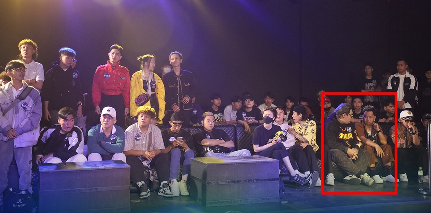 Casting Rap Việt mùa 3 nghẹt thí sinh gây tắc nghẽn, Suboi - JustaTee lộ diện nhưng nhân vật bí ẩn mới là tâm điểm - Ảnh 14.