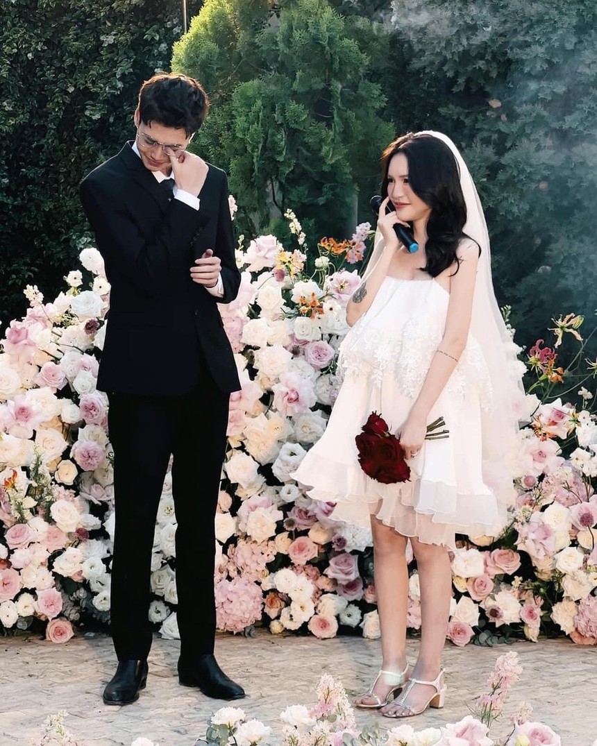 Cô chủ shop và bạn trai kém 9 tuổi chi 250 triệu đi tuần trăng mật, để lộ chi tiết có tin vui - Ảnh 1. Cô chủ shop và bạn trai kém 9 tuổi chi 250 triệu đi tuần trăng mật, để lộ chi tiết có tin vui - Ảnh 1.