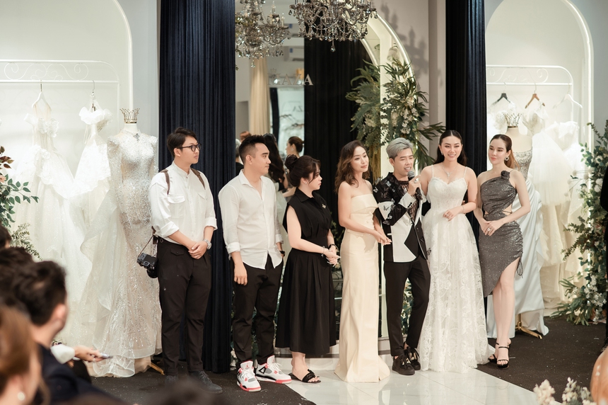 Dàn hoa khôi, người đẹp lộng lẫy dự khai trương Maza Wedding Center - Ảnh 11.