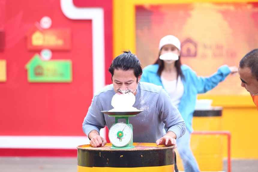 Trương Quỳnh Anh: "Tôi gặp nhiều khó khăn khi trở lại với nghệ thuật, nghĩ mình không còn duyên với nghề" - Ảnh 2. Trương Quỳnh Anh: "Tôi gặp nhiều khó khăn khi trở lại với nghệ thuật, nghĩ mình không còn duyên với nghề" - Ảnh 2.