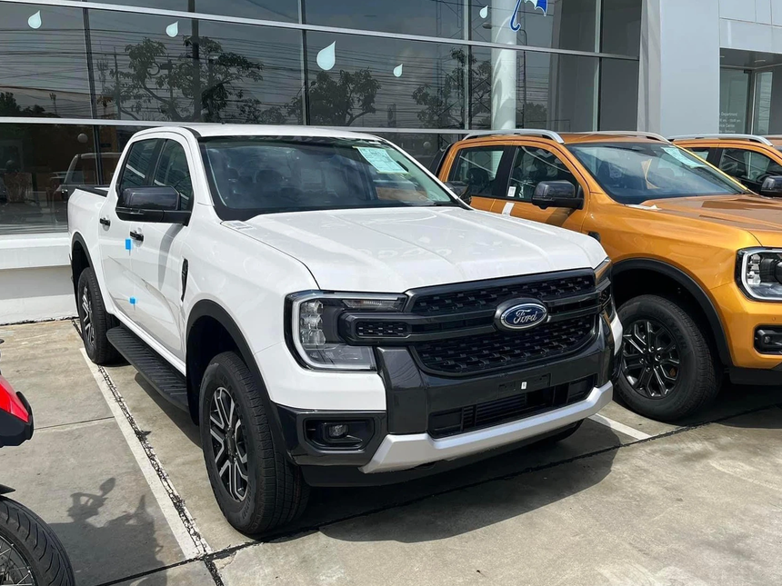 Loạt xe ra mắt Việt Nam tháng 5: Có xe sang, phổ thông, bán tải, giá dự kiến từ hơn 300 triệu đến gần 3 tỷ đồng - Ảnh 5.