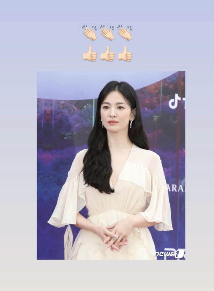 Song Hye Kyo được cả "hậu cung" chúc mừng đoạt giải Baeksang: Han So Hee u mê thấy rõ nhưng chưa bằng "ác nữ" The Glory - Ảnh 9.