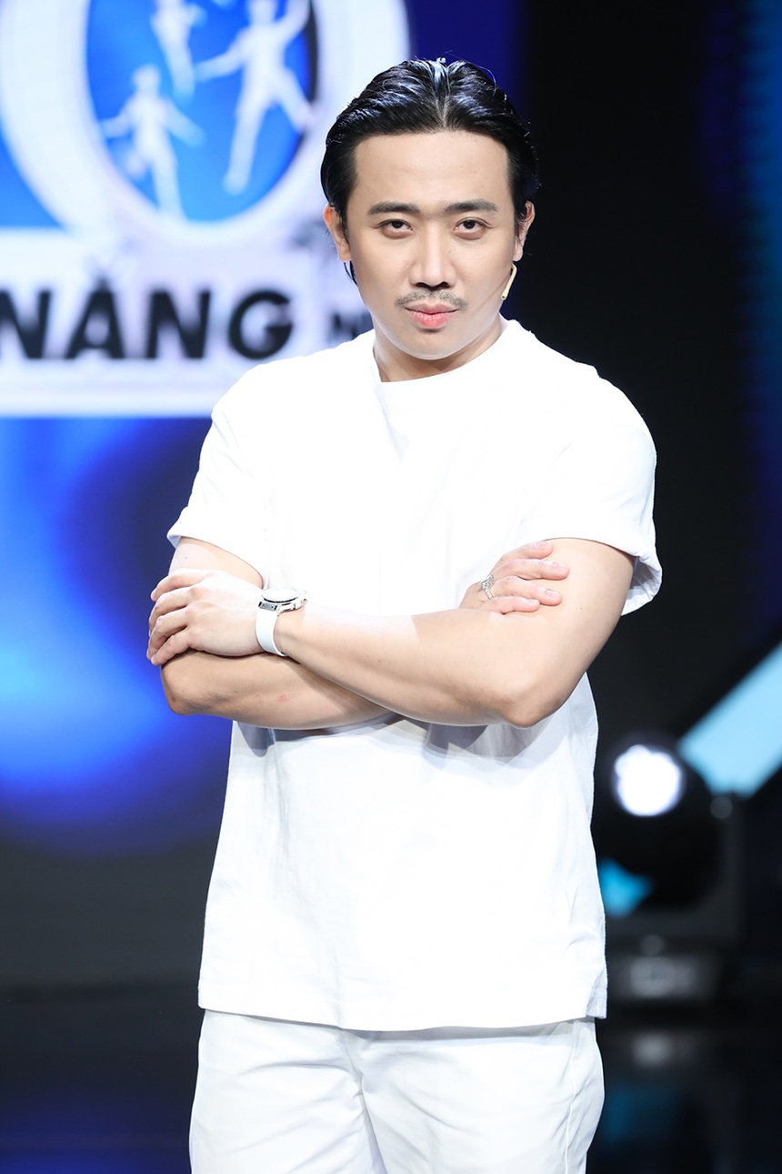 Lộ hình ảnh ghi hình Người ấy là ai nhưng lại thiếu Trấn Thành? - Ảnh 4. Lộ hình ảnh ghi hình Người ấy là ai nhưng lại thiếu Trấn Thành? - Ảnh 4.